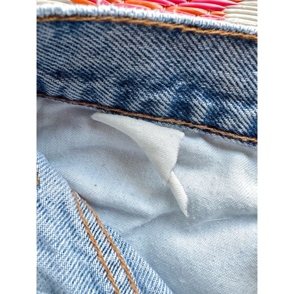 💙Vintage Tommy Hilfiger Jean Shorts💙 - Picture 3 of 3